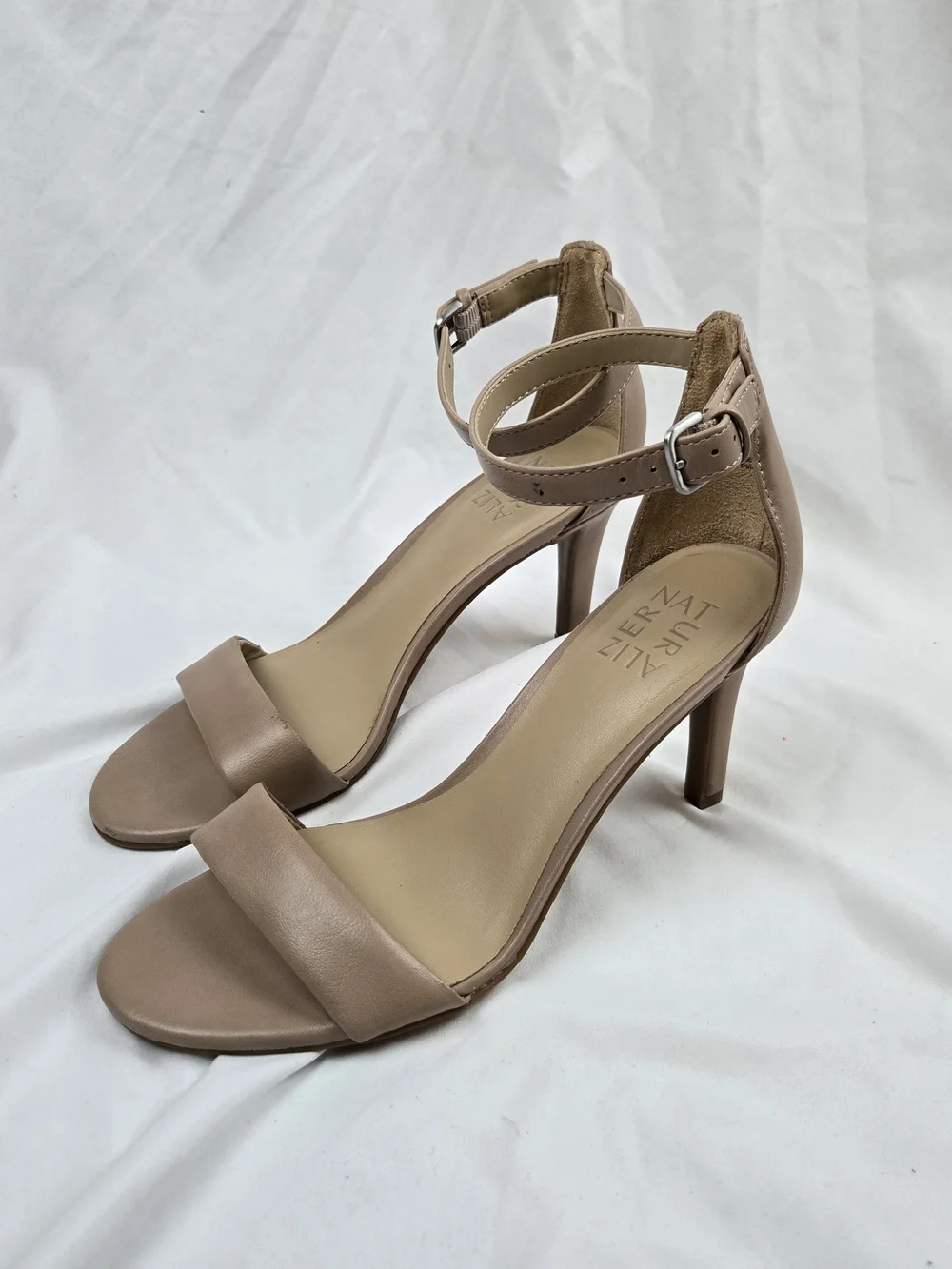 Naturalizer Women's Nude Taupe Ankle Strap Heels Sandals 7.5M 38 Open Toe